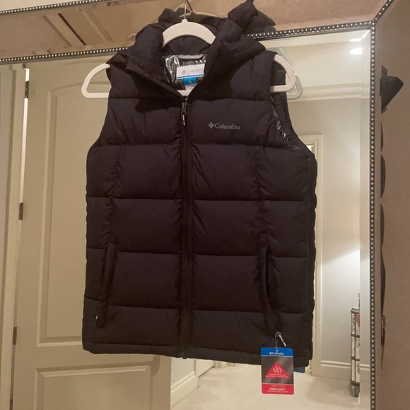 COPY - Big Boys Columbia Puffer Vest - Picture 2 of 6